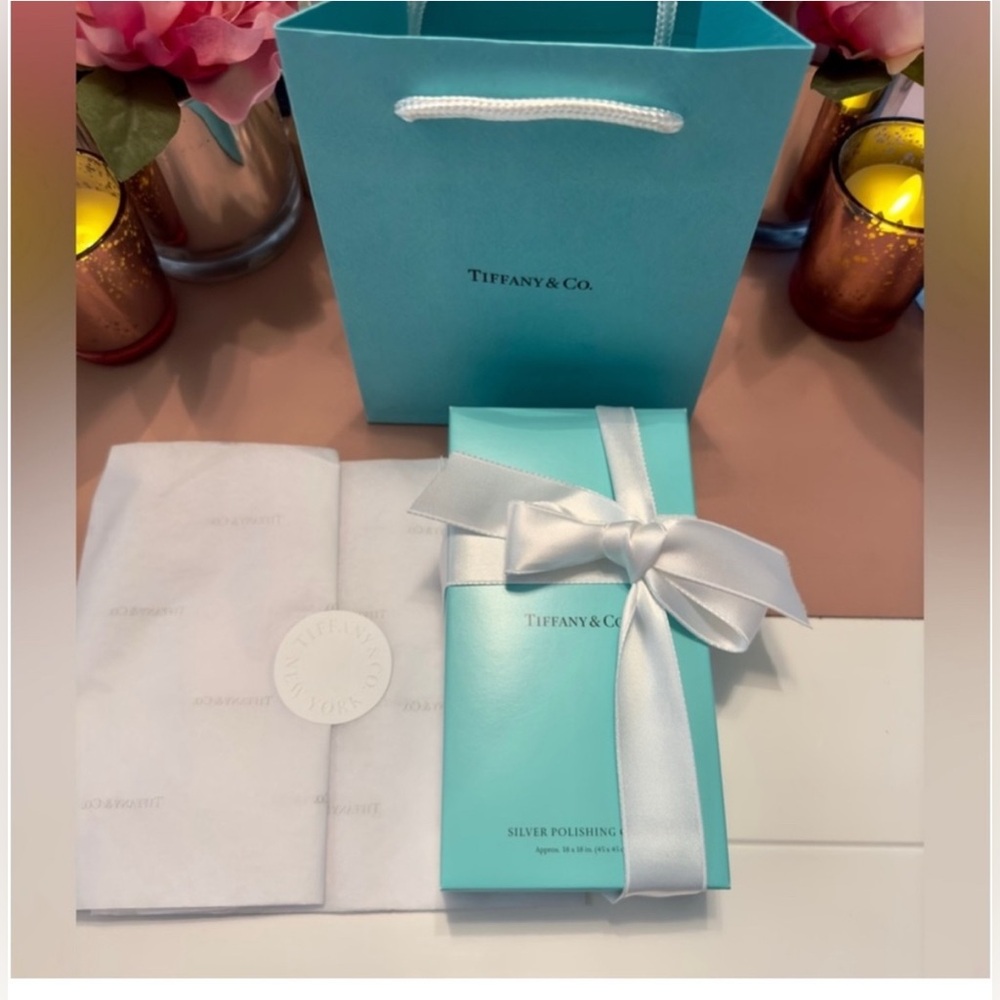 Out of production @Tiffany & Co. Polishing Cloth